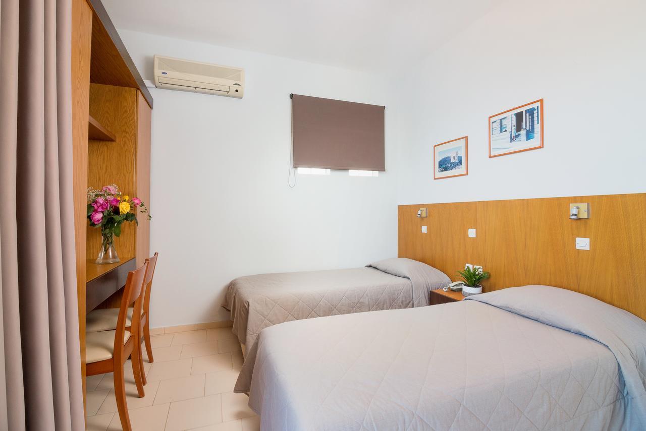 Christina Beach Hotel خانيا المظهر الخارجي الصورة