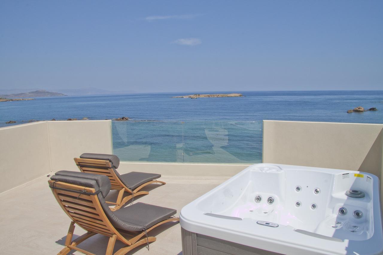 Christina Beach Hotel خانيا المظهر الخارجي الصورة